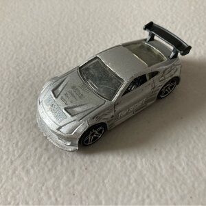 Hot Wheels Toy Car Silver Nisson 350Z “Top Secret” Small Collectible